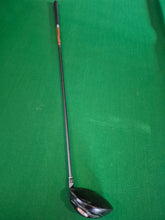 Load image into Gallery viewer, TaylorMade R1 Black Driver Regular 9.5° adjustable loft
