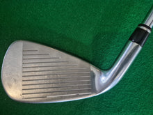 Load image into Gallery viewer, Wilson Staff D250 Irons 5 - SW Uniflex
