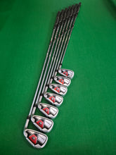 Load image into Gallery viewer, Wilson Staff D250 Irons 5 - SW Uniflex
