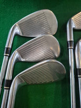 Load image into Gallery viewer, Wilson Staff D250 Irons 5 - SW Uniflex
