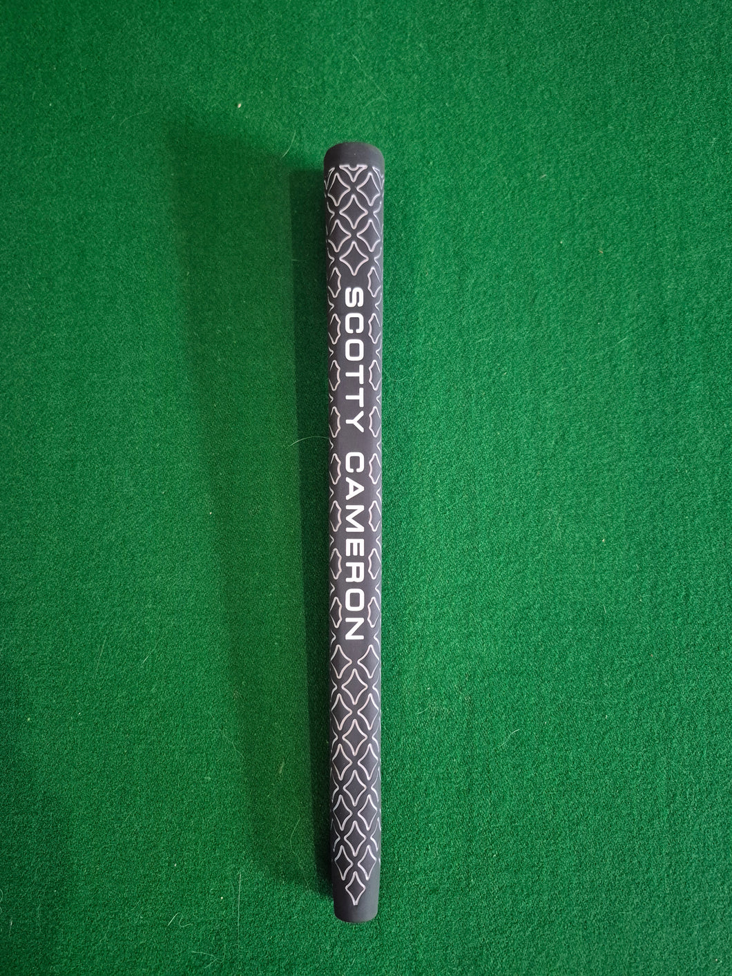 New Scotty Cameron Golf Putter Grip - Black with White - New