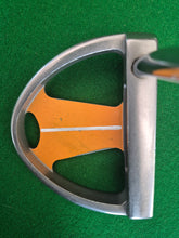 Load image into Gallery viewer, Adams Idea a3 OS Ladies Putter 34&quot; with Cover
