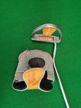 Load image into Gallery viewer, Adams Idea a3 OS Ladies Putter 34&quot; with Cover
