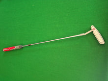 Load image into Gallery viewer, Odyssey White Hot XG #1 Putter 35&quot;
