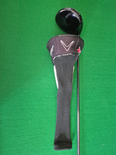 Load image into Gallery viewer, Callaway Big Bertha APW Driver 10.5° Adjustable Loft Stiff with Cover
