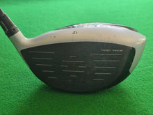 Load image into Gallery viewer, TaylorMade M4 Driver LH 9.5° Adjustable loft Stiff with Cover
