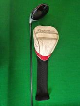 Load image into Gallery viewer, TaylorMade M4 Driver LH 9.5° Adjustable loft Stiff with Cover
