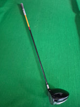 Load image into Gallery viewer, TaylorMade R7 Draw Driver LH 10.5° Regular with Cover
