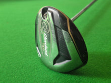 Load image into Gallery viewer, Cleveland 588 Fairway 3 Wood 15.5° Regular with Cover
