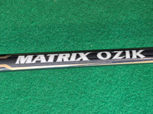 Load image into Gallery viewer, Cleveland 588 Fairway 3 Wood 15.5° Regular with Cover

