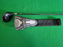 Load image into Gallery viewer, Cleveland 588 Fairway 3 Wood 15.5° Regular with Cover
