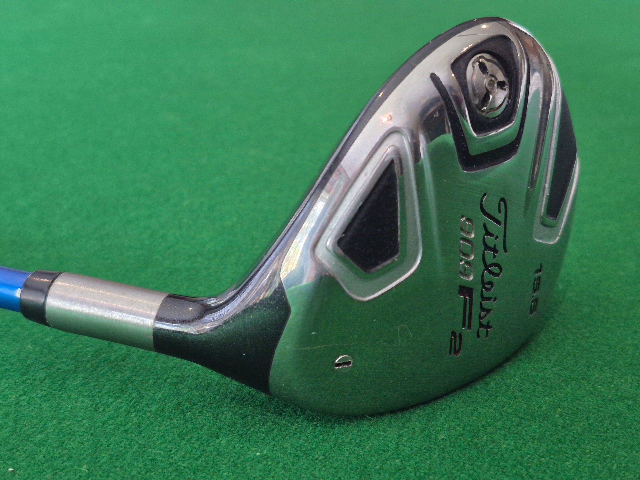 Titleist 909F2 Fairway 3 Wood 15.5° Stiff with Cover – Golfers Market