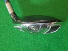 Load image into Gallery viewer, Titleist 909F2 Fairway 3 Wood 15.5° Stiff with Cover
