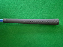 Load image into Gallery viewer, Titleist 909F2 Fairway 3 Wood 15.5° Stiff with Cover
