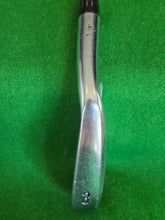 Load image into Gallery viewer, Callaway Razr X Muscle Back 3 Iron Stiff
