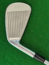 Load image into Gallery viewer, Mizuno MP-52 5 Iron Regular

