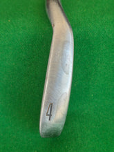 Load image into Gallery viewer, Srixon I-403 AD 4 Iron Regular
