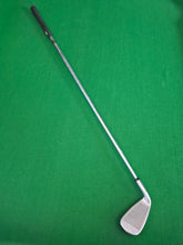 Load image into Gallery viewer, Spalding Driving Iron 18° Regular
