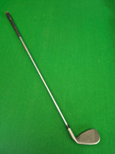 Load image into Gallery viewer, TaylorMade AeroBurner Pitching Wedge LH Regular
