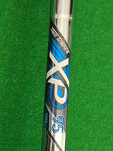 Load image into Gallery viewer, Callaway Rogue CF18 9 Iron Stiff
