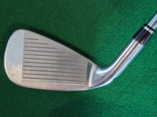 Load image into Gallery viewer, Wilson Staff D7 Irons 4 - SW Regular
