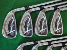 Load image into Gallery viewer, Wilson Staff D7 Irons 4 - SW Regular
