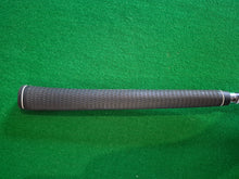 Load image into Gallery viewer, Wilson Staff 8865 Putter 33&quot;
