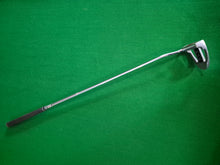 Load image into Gallery viewer, Wilson Staff 8865 Putter 33&quot;
