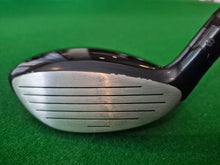 Load image into Gallery viewer, Callaway RAZR Fit 3 Wood 15° Adjustable Regular with Cover
