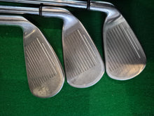 Load image into Gallery viewer, Callaway Great Big Bertha Irons 5 - PW Regular
