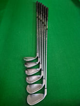 Load image into Gallery viewer, Callaway Great Big Bertha Irons 5 - PW Regular

