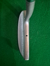 Load image into Gallery viewer, Cleveland Form Forged II Putter 34&quot;
