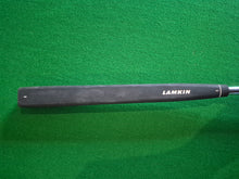 Load image into Gallery viewer, Cleveland Form Forged II Putter 34&quot;
