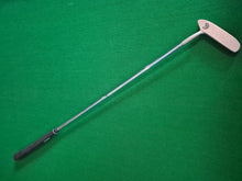 Load image into Gallery viewer, Cleveland Form Forged II Putter 34&quot;
