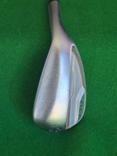 Load image into Gallery viewer, Cleveland CBX Lob Wedge 60°
