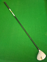 Load image into Gallery viewer, TaylorMade RBZ Stage 2 Fairway 5 Wood 19° Ladies with Cover
