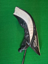 Load image into Gallery viewer, Titleist TSi3 Driver 9° adjustable loft Stiff with Cover
