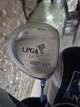 Load image into Gallery viewer, LPGA La Femme Ladies Full Golf Set with Bag
