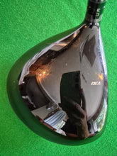 Load image into Gallery viewer, Titleist TSi2 Driver 9° adjustable loft Stiff with Cover

