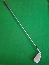 Load image into Gallery viewer, Mizuno Fli-Hi Utility Driving Iron 18° Regular with Cover

