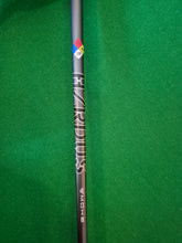 Load image into Gallery viewer, Srixon ZX 3 Hybrid 19° Regular with Cover
