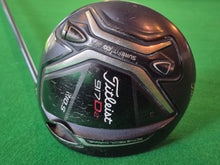 Load image into Gallery viewer, Titleist 917 D2 Driver 10.5° Adjustable Loft Stiff with Cover
