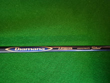 Load image into Gallery viewer, Titleist 917 D2 Driver 10.5° Adjustable Loft Stiff with Cover
