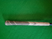 Load image into Gallery viewer, Titleist 917 D2 Driver 10.5° Adjustable Loft Stiff with Cover
