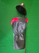 Load image into Gallery viewer, TaylorMade Stealth Driver 10.5° Regular with Cover
