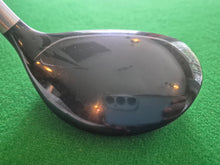 Load image into Gallery viewer, TaylorMade Rescue 2 Hybrid 17° Regular
