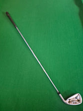 Load image into Gallery viewer, TaylorMade R7 4 Iron Regular
