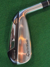 Load image into Gallery viewer, TaylorMade Sim DHY 3 Driving Iron Stiff
