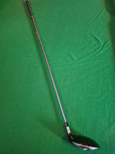 Load image into Gallery viewer, Cleveland Launcher DST 3 Wood 15° Stiff with Cover
