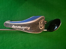 Load image into Gallery viewer, Cleveland Launcher DST 3 Wood 15° Stiff with Cover
